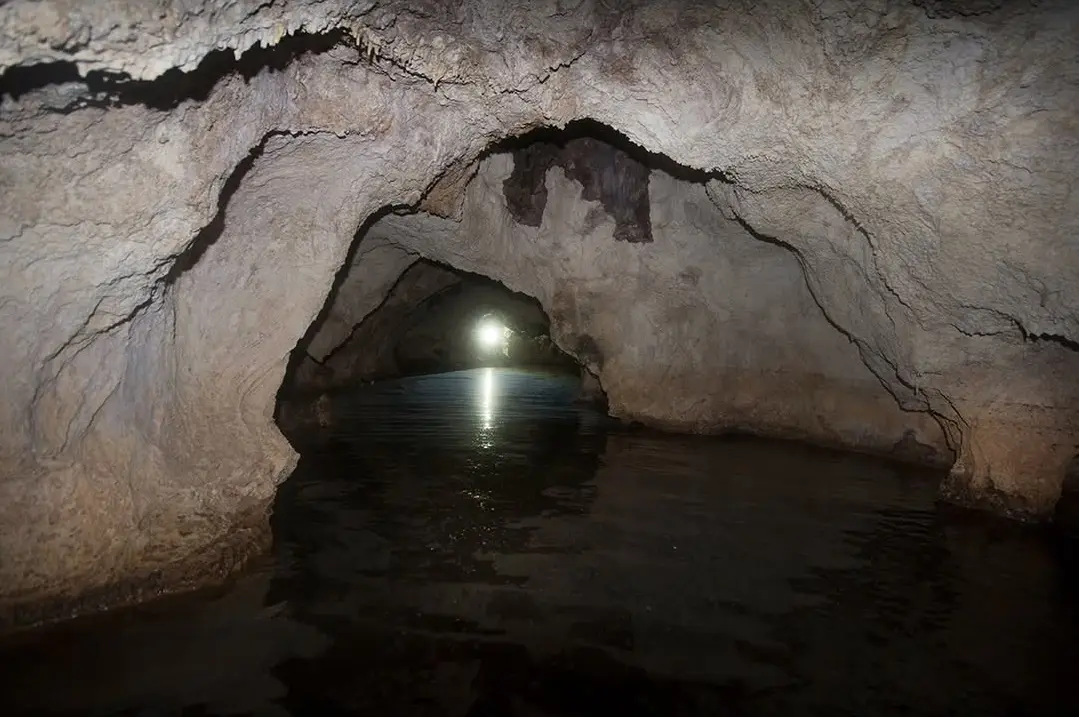 Viaje al centro del Refugio de Fauna Silvestre de Cuare, Cueva de Monte Alto. En dos visitas aco (11)