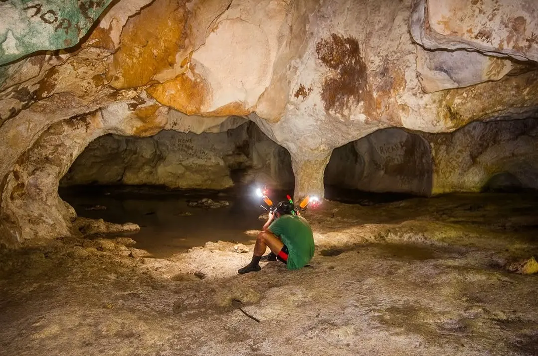 Viaje al centro del Refugio de Fauna Silvestre de Cuare, Cueva de Monte Alto. En dos visitas aco (16)